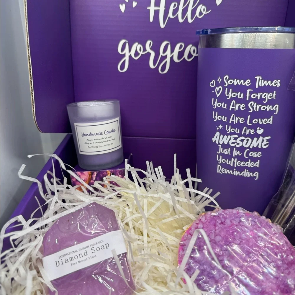 Purple Gift Set with Tumbler and Candle